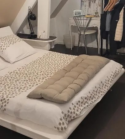 Chez Particulier 10mn Du Circuit Kwatera prywatna *