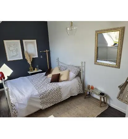 Kwatera prywatna Chez Particulier 10mn Du Circuit *