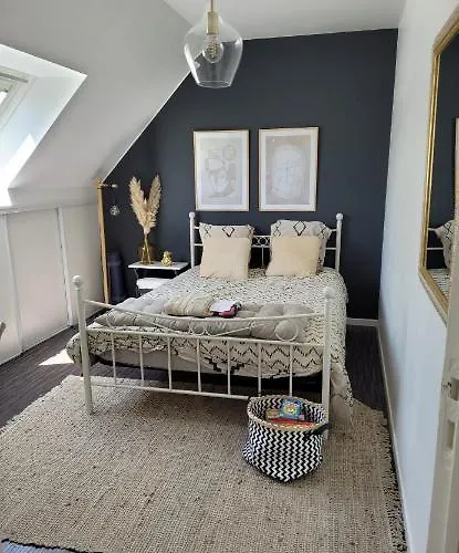 Chez Particulier 10mn Du Circuit בית אירוח *